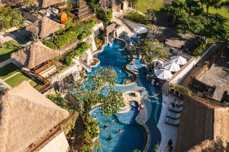 海洋與森林交會的熱帶天堂